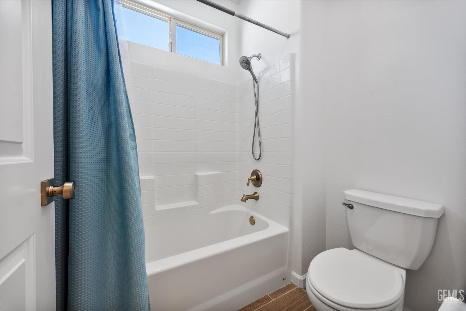 1715 Bixshire Drive — photo 31