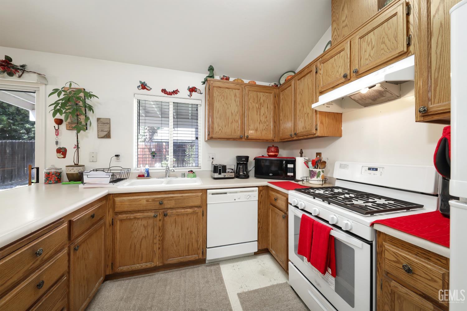 5504 San Mateo Drive — photo 15