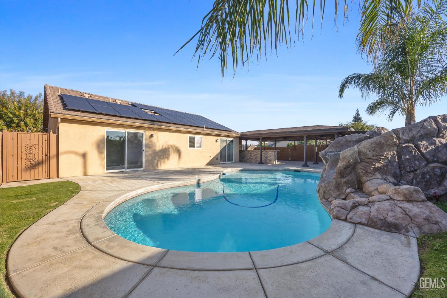 6911 Catalina Creek Way — photo 59