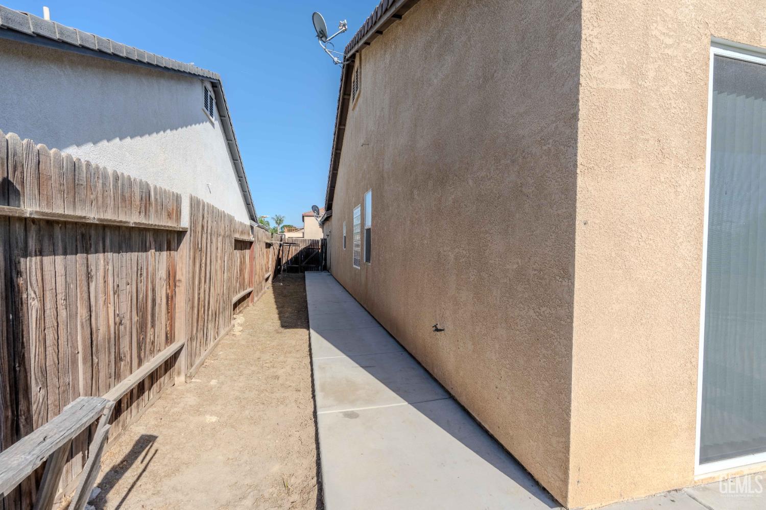 207 Riesling Vines Street — photo 27