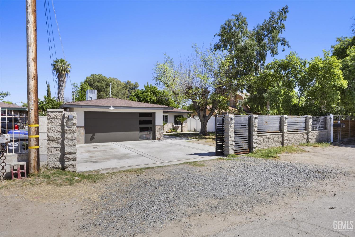 1000 Delfino Lane — photo 4