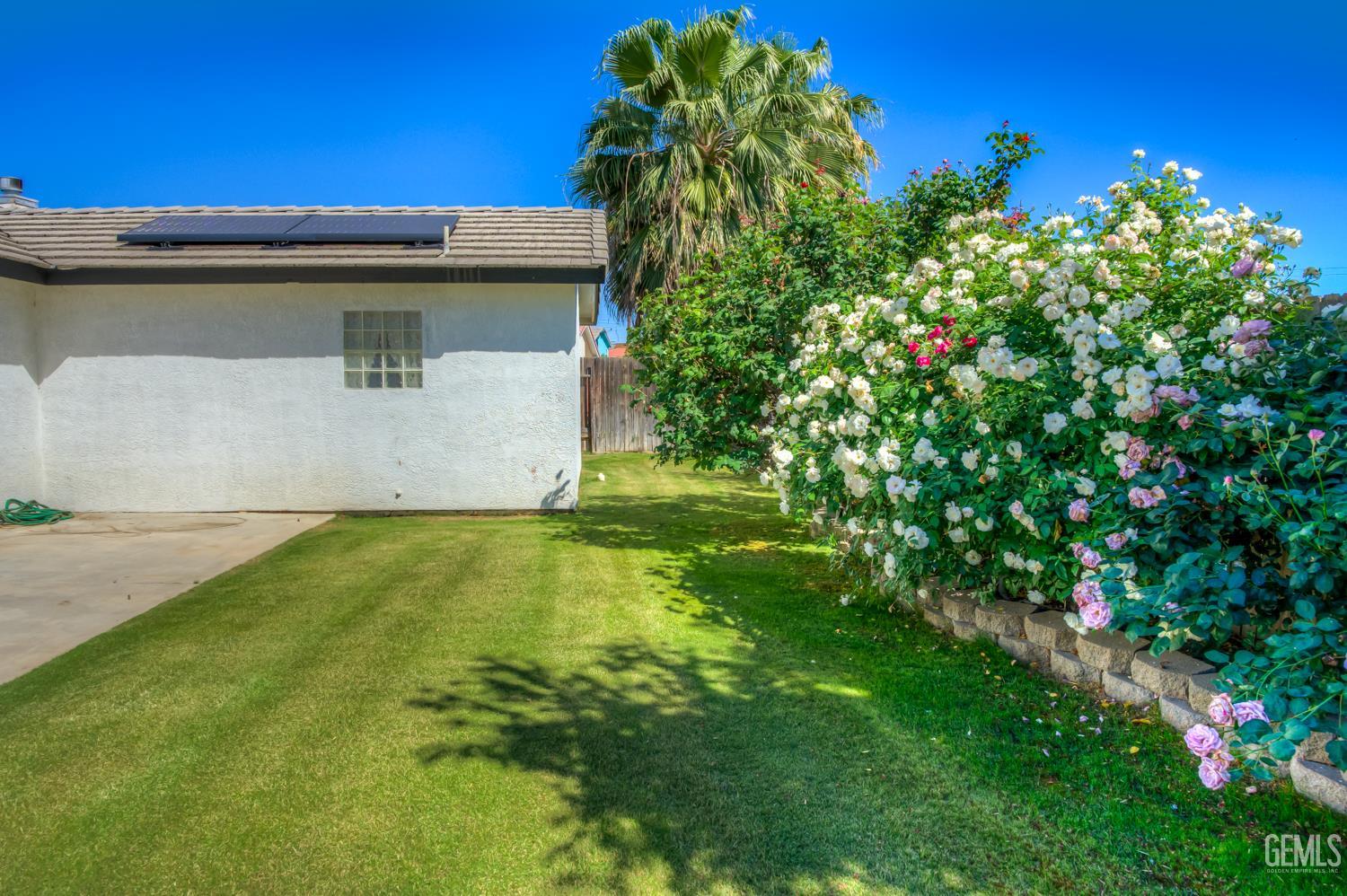 8519 Hoodsport Avenue — photo 21