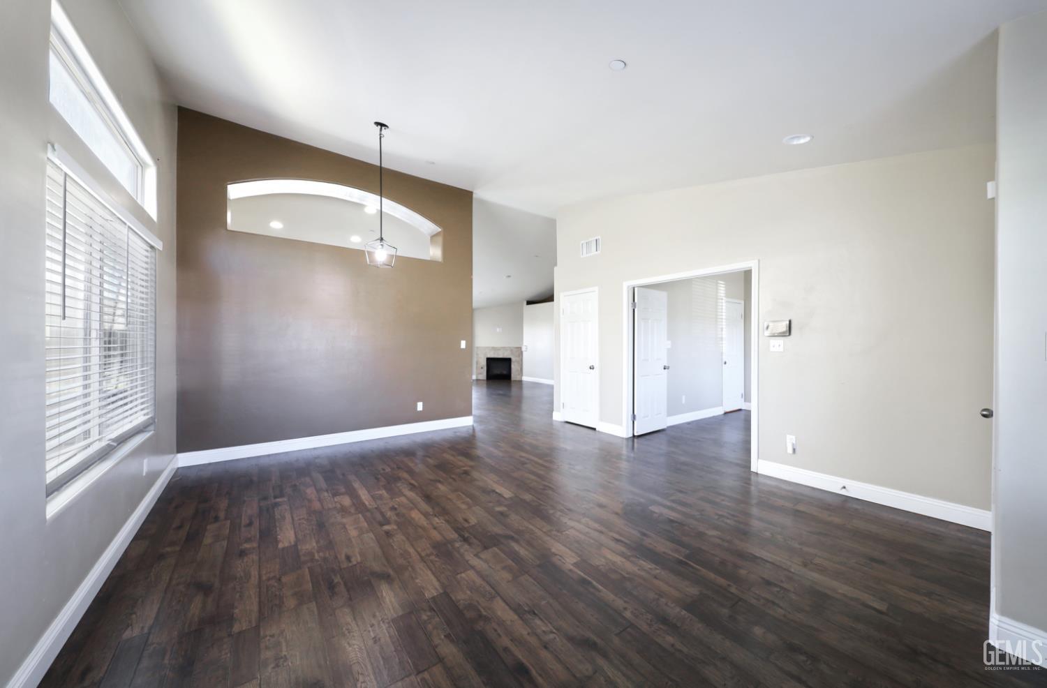 10825 Coronado Pointe Drive — photo 10