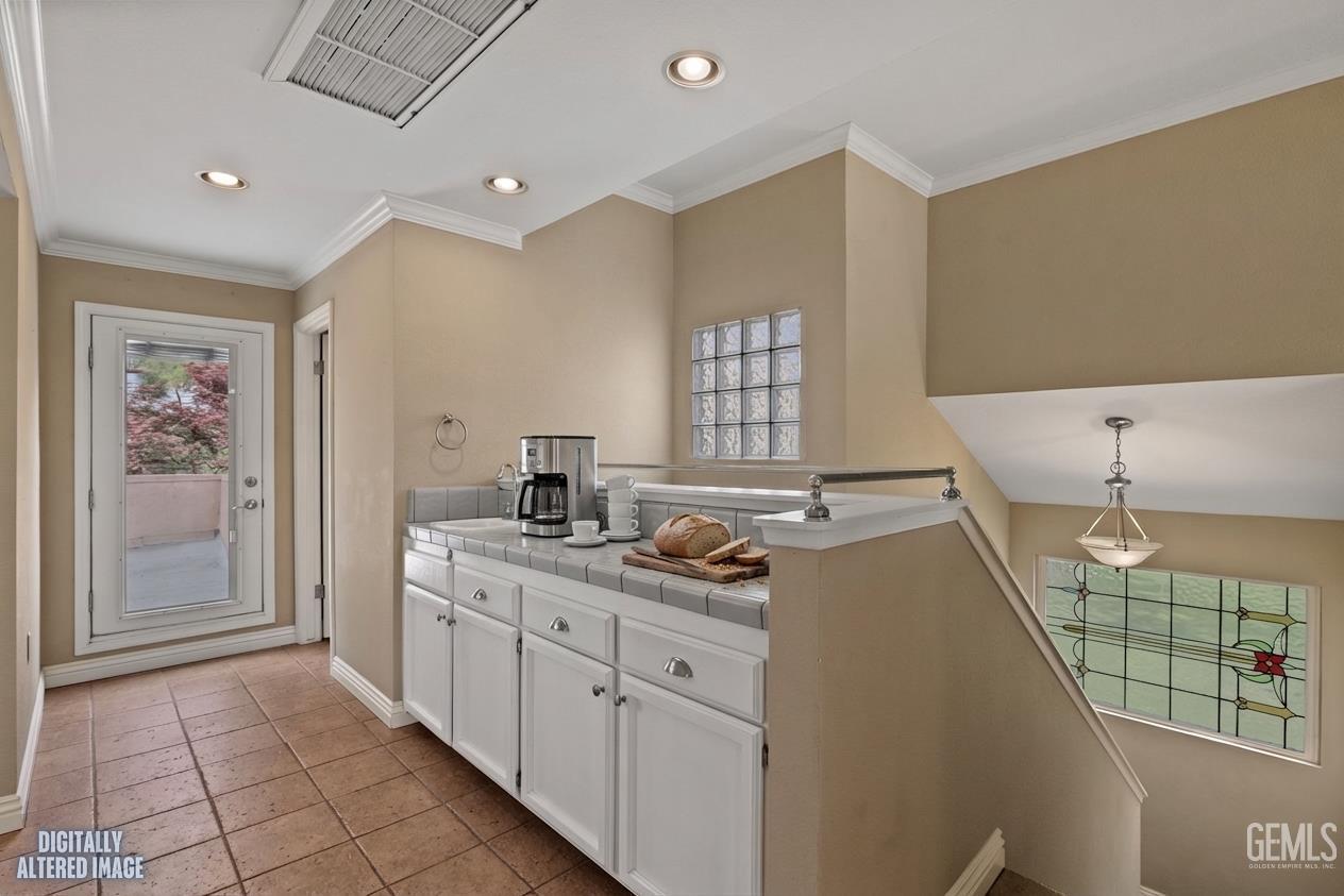 14500 Las Palmas Drive — photo 18