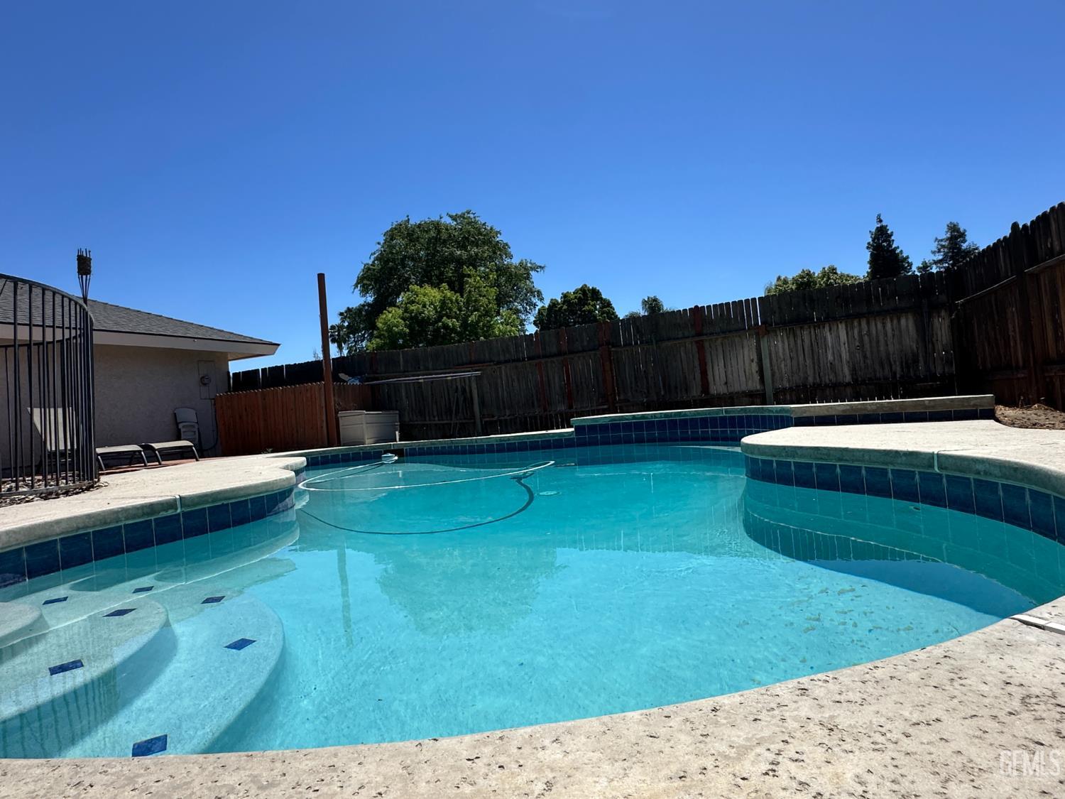 2825 Kootenay Court — photo 42