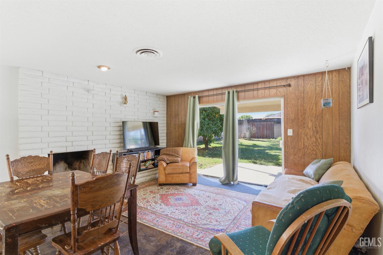 5505 Brookdale Avenue — photo 10