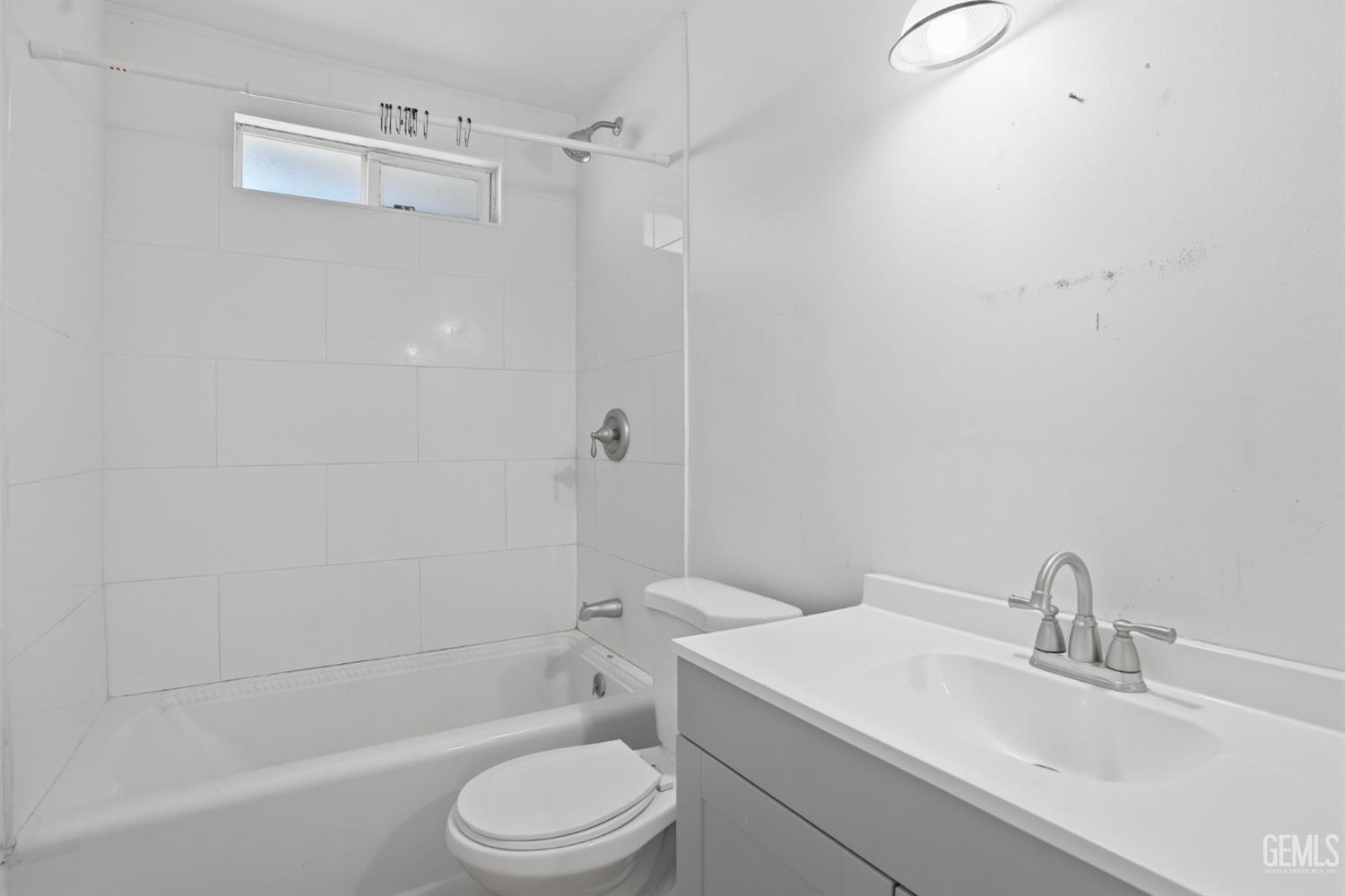 5208 Thyme Lane — photo 13