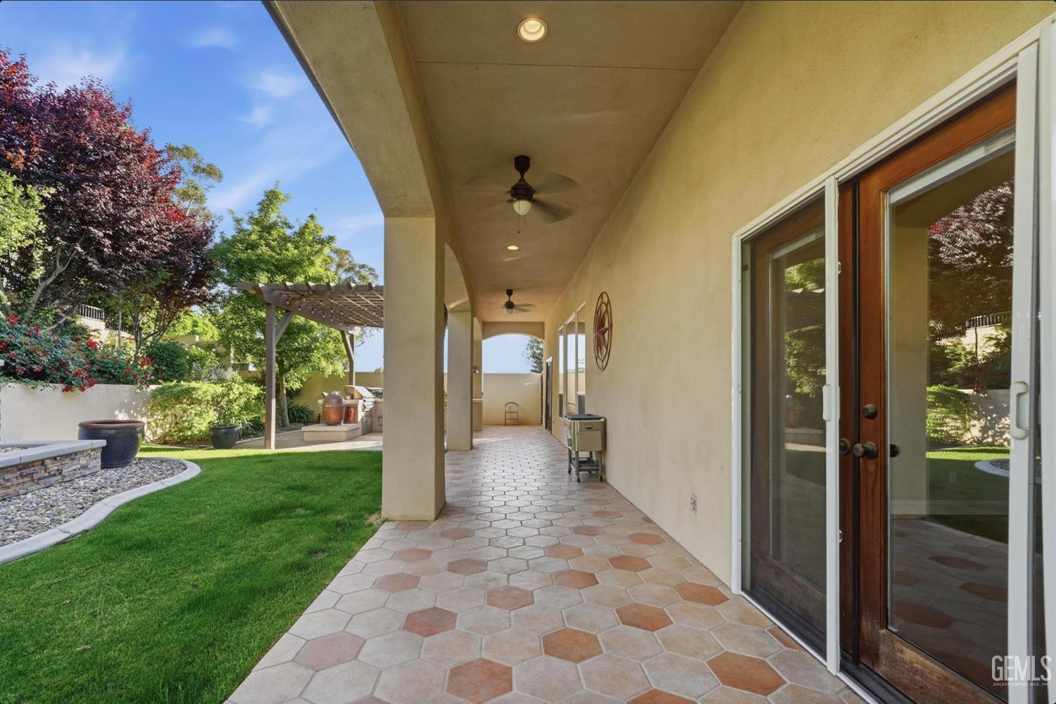 14923 Colonia De Las Rosas — photo 31