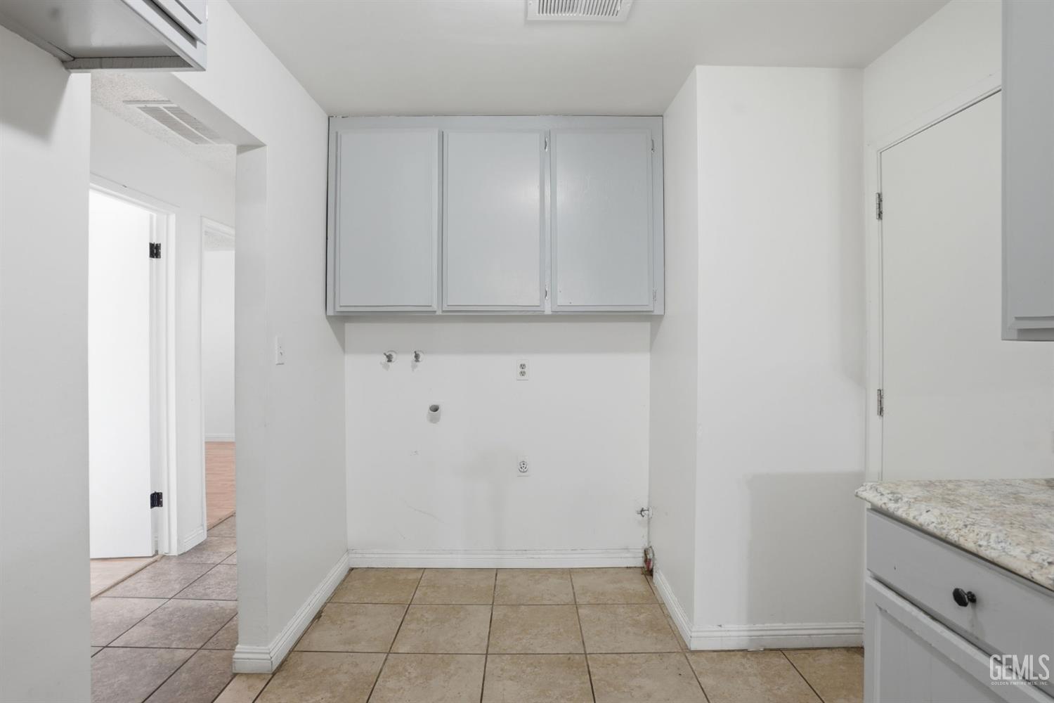 5208 Thyme Lane — photo 11