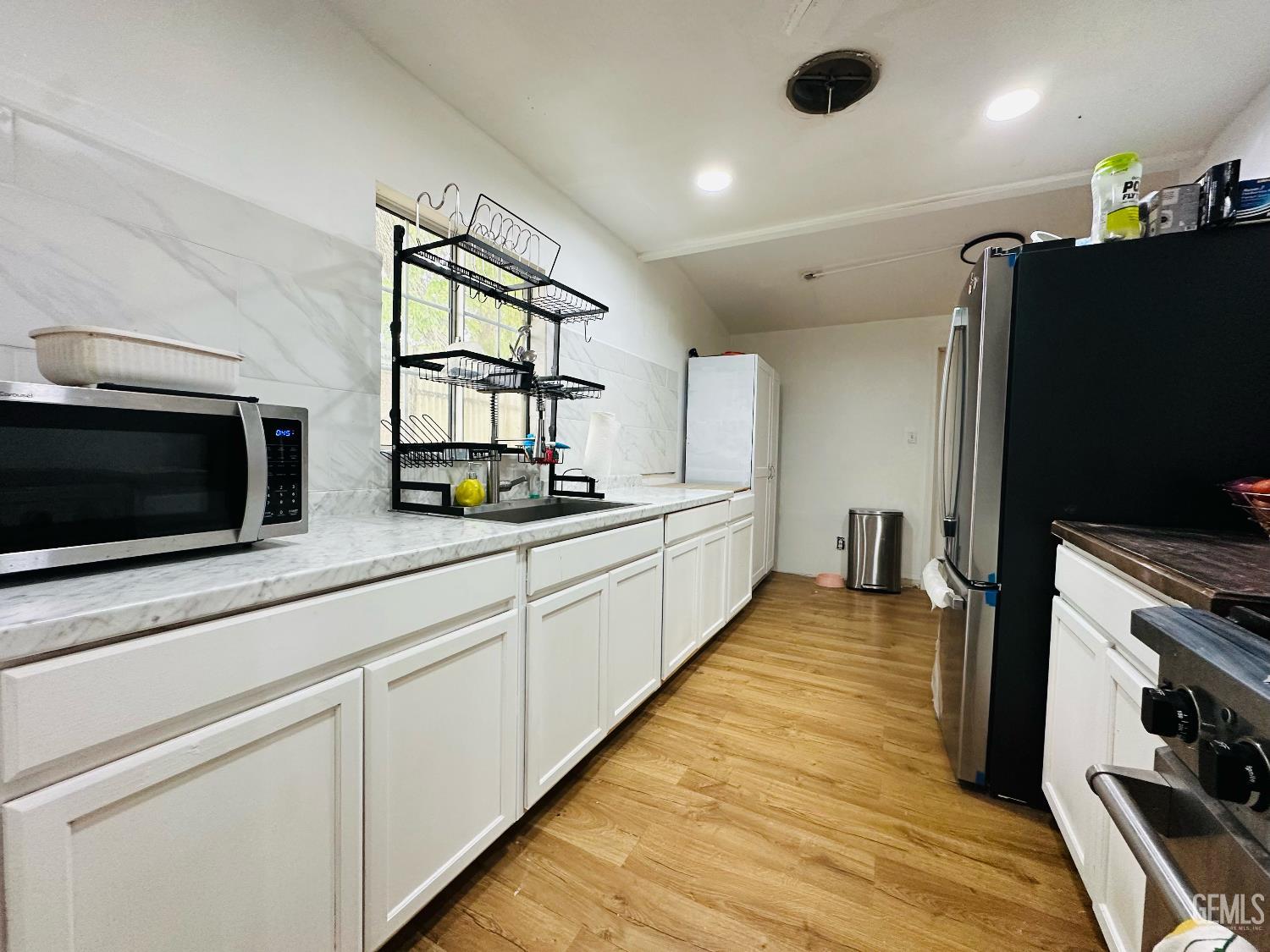 925 Radcliffe Avenue — photo 5