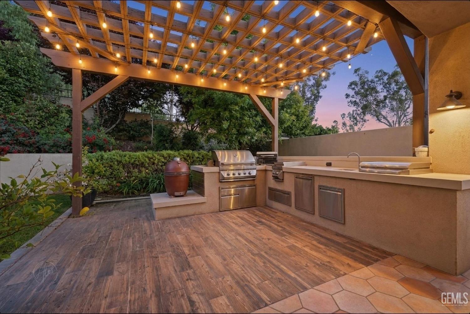 14923 Colonia De Las Rosas — photo 34