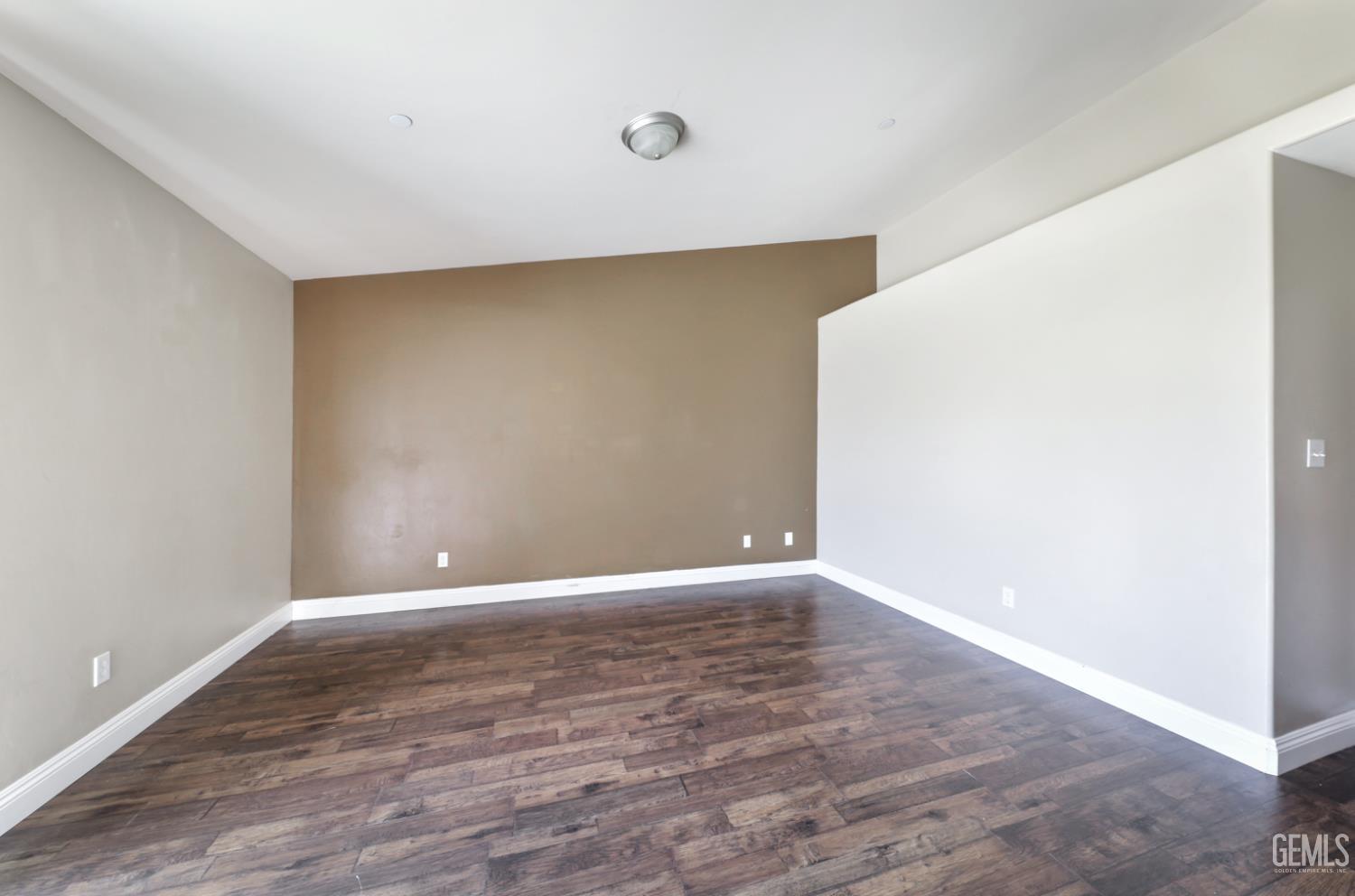 10825 Coronado Pointe Drive — photo 18