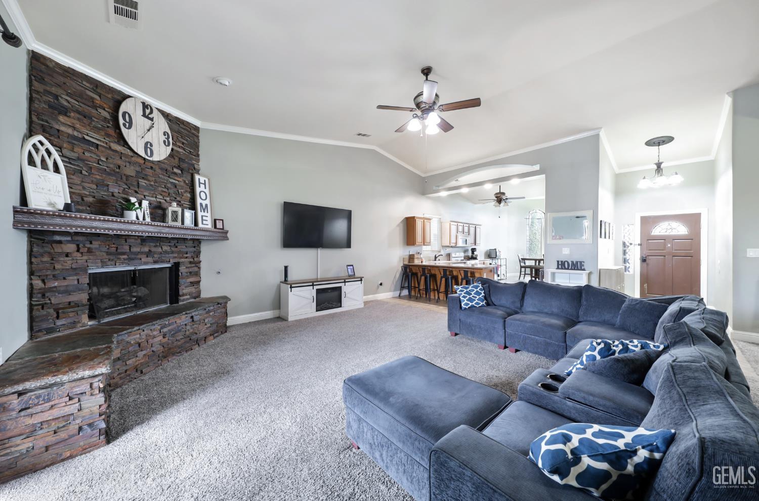 325 Dani Rose Lane — photo 3