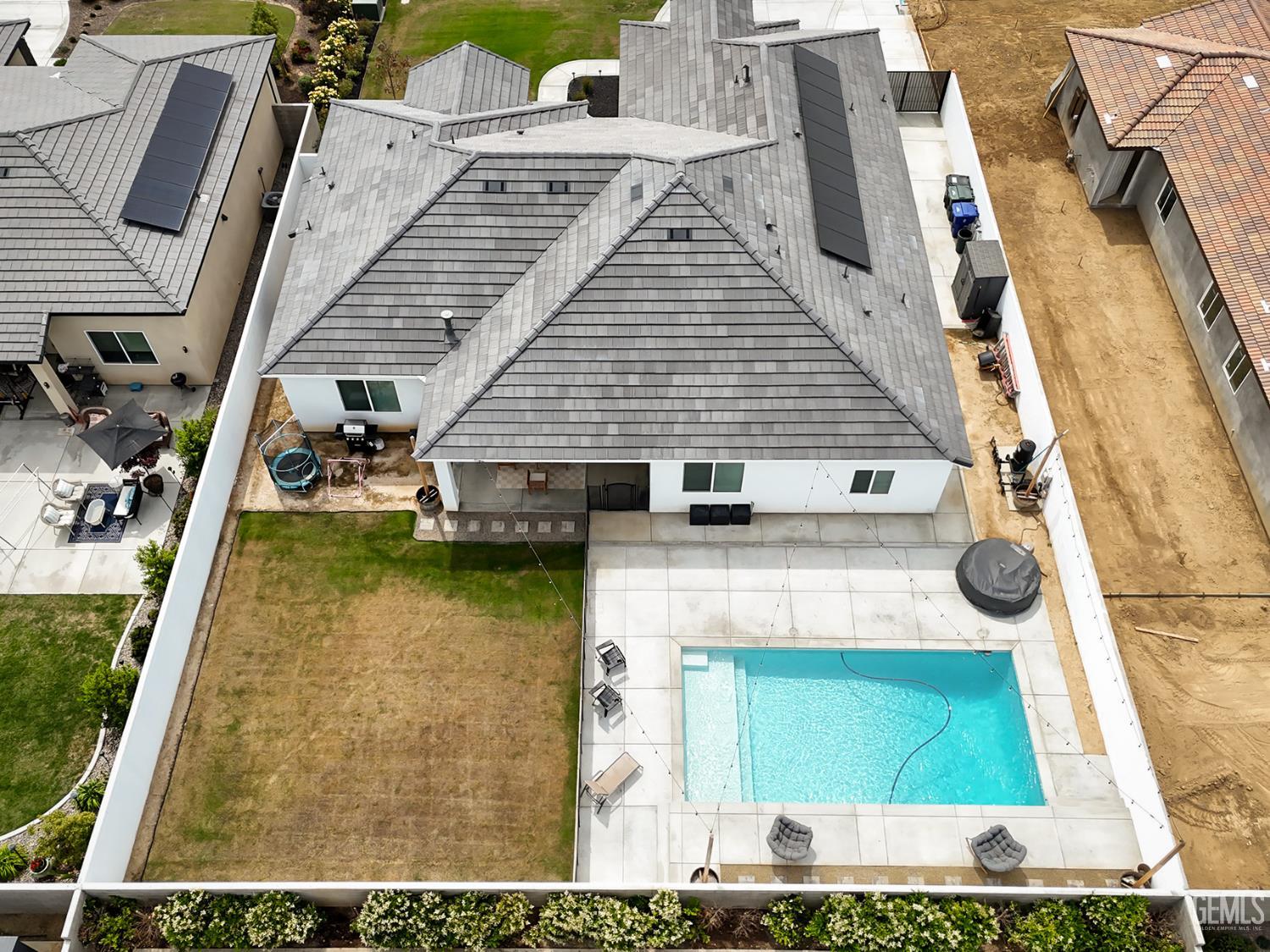 8810 Casella — photo 33