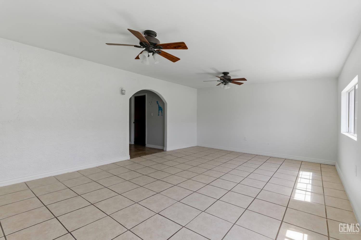 505 Bridle Avenue, Bakersfield, CA 93307 — photo 21
