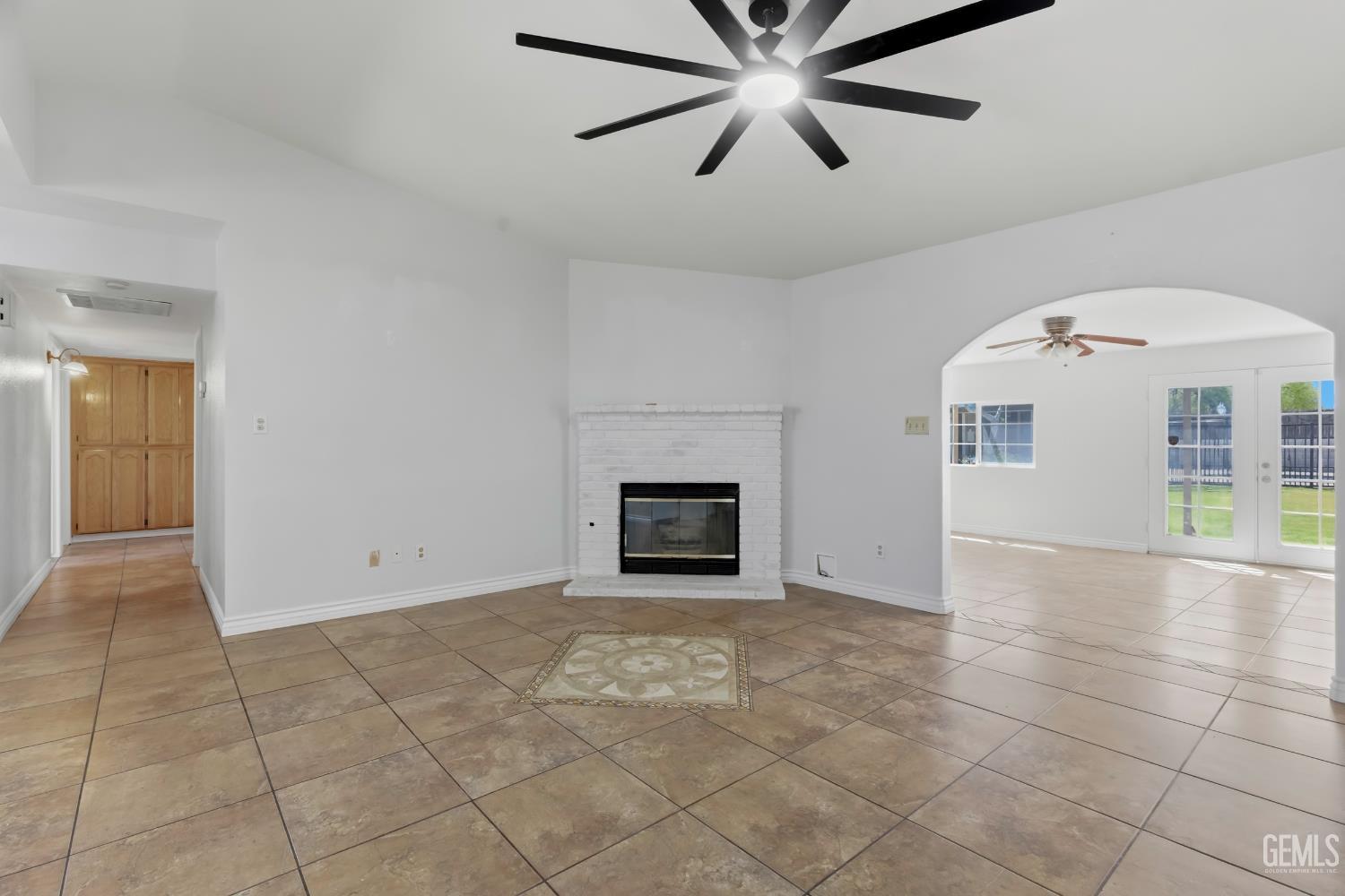 505 Bridle Avenue, Bakersfield, CA 93307 — photo 6