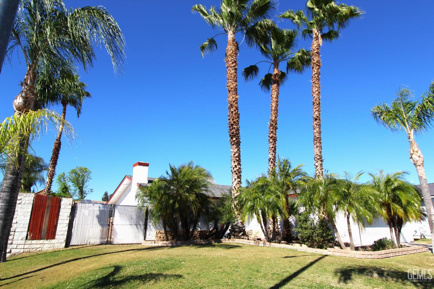 220 Galaxy — photo 5