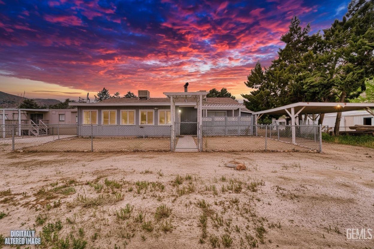 8119 Tamarisk Road
