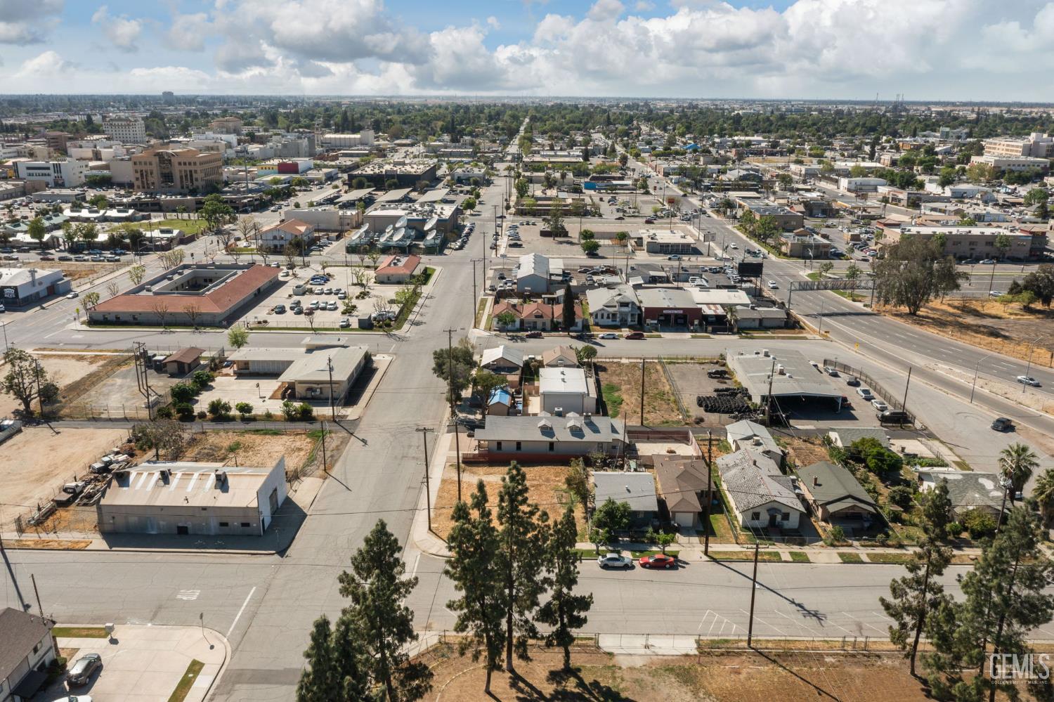 2205 O Street — photo 8