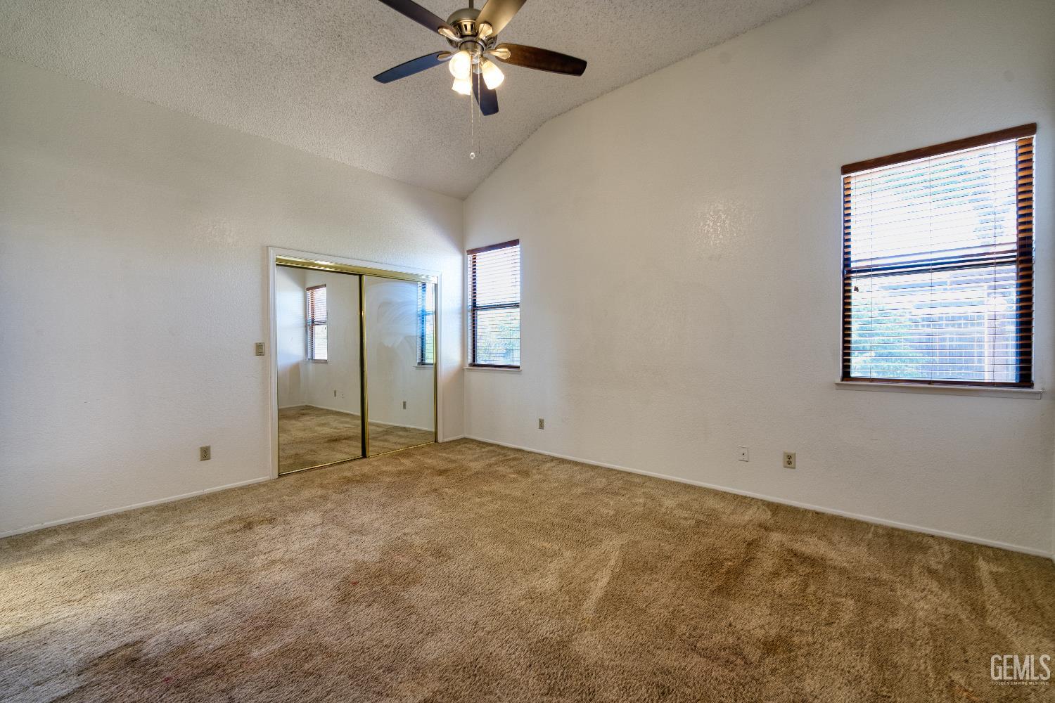 9000 Crowningshield Drive — photo 16
