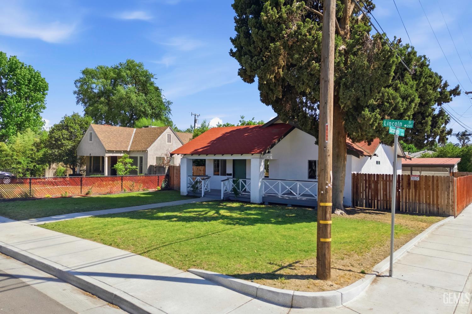 201 Lincoln Street, Bakersfield, CA 93305 — photo 5