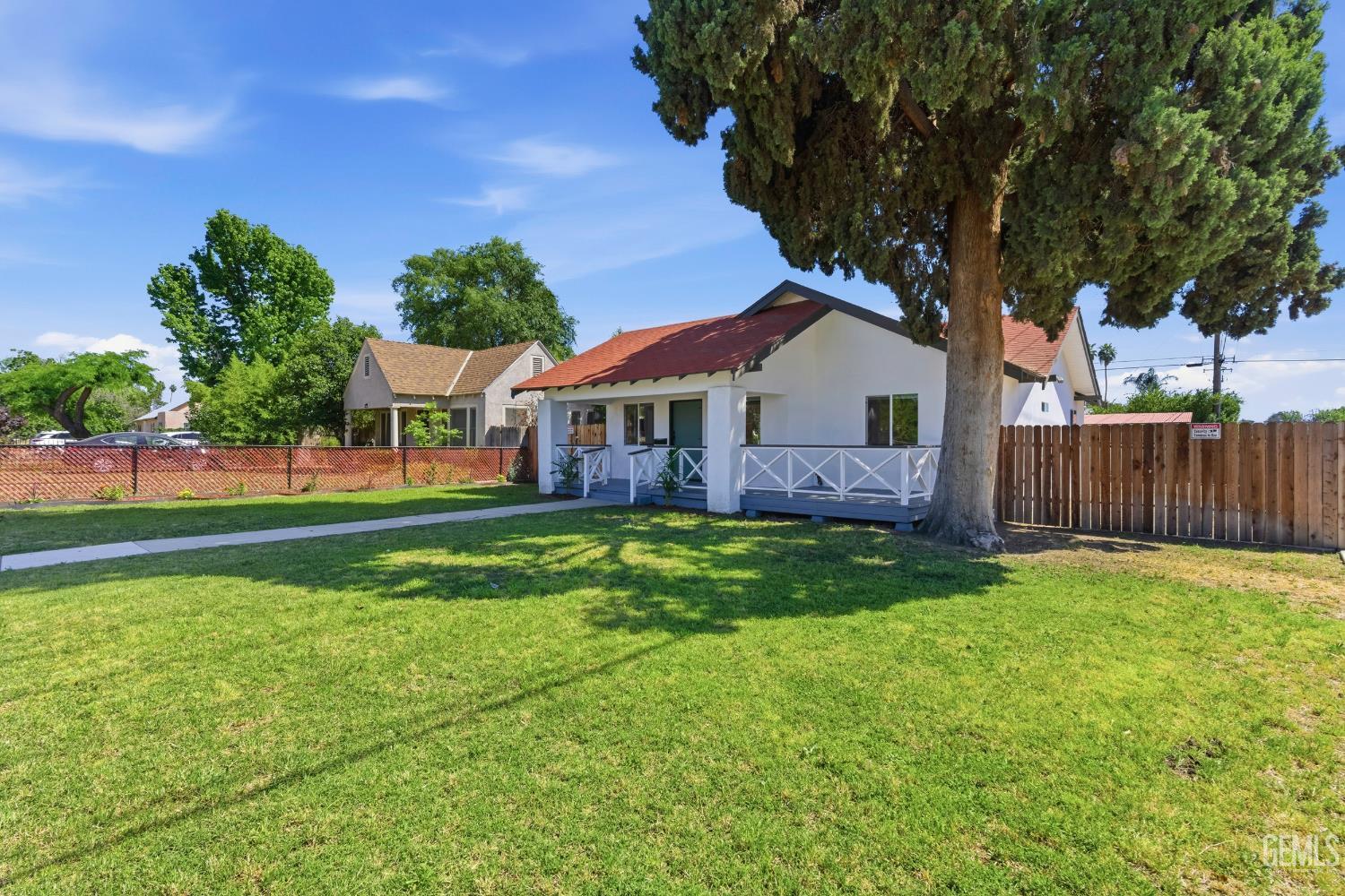 201 Lincoln Street, Bakersfield, CA 93305 — photo 4