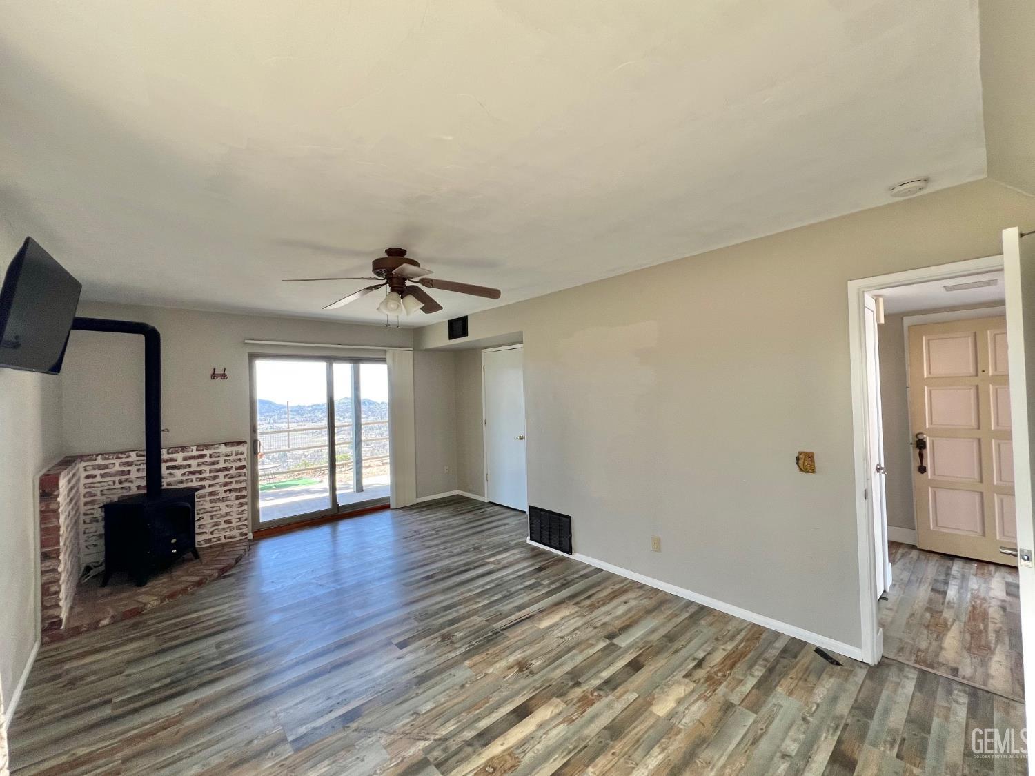 27030 Oakflat Drive — photo 5