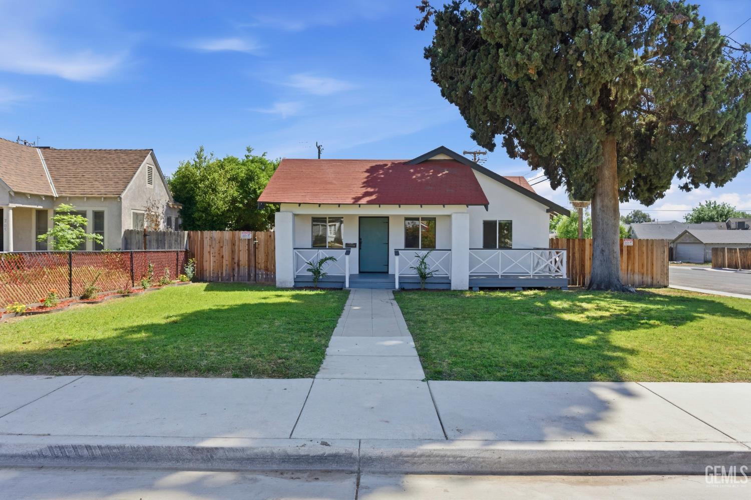 201 Lincoln Street, Bakersfield, CA 93305 — photo 2