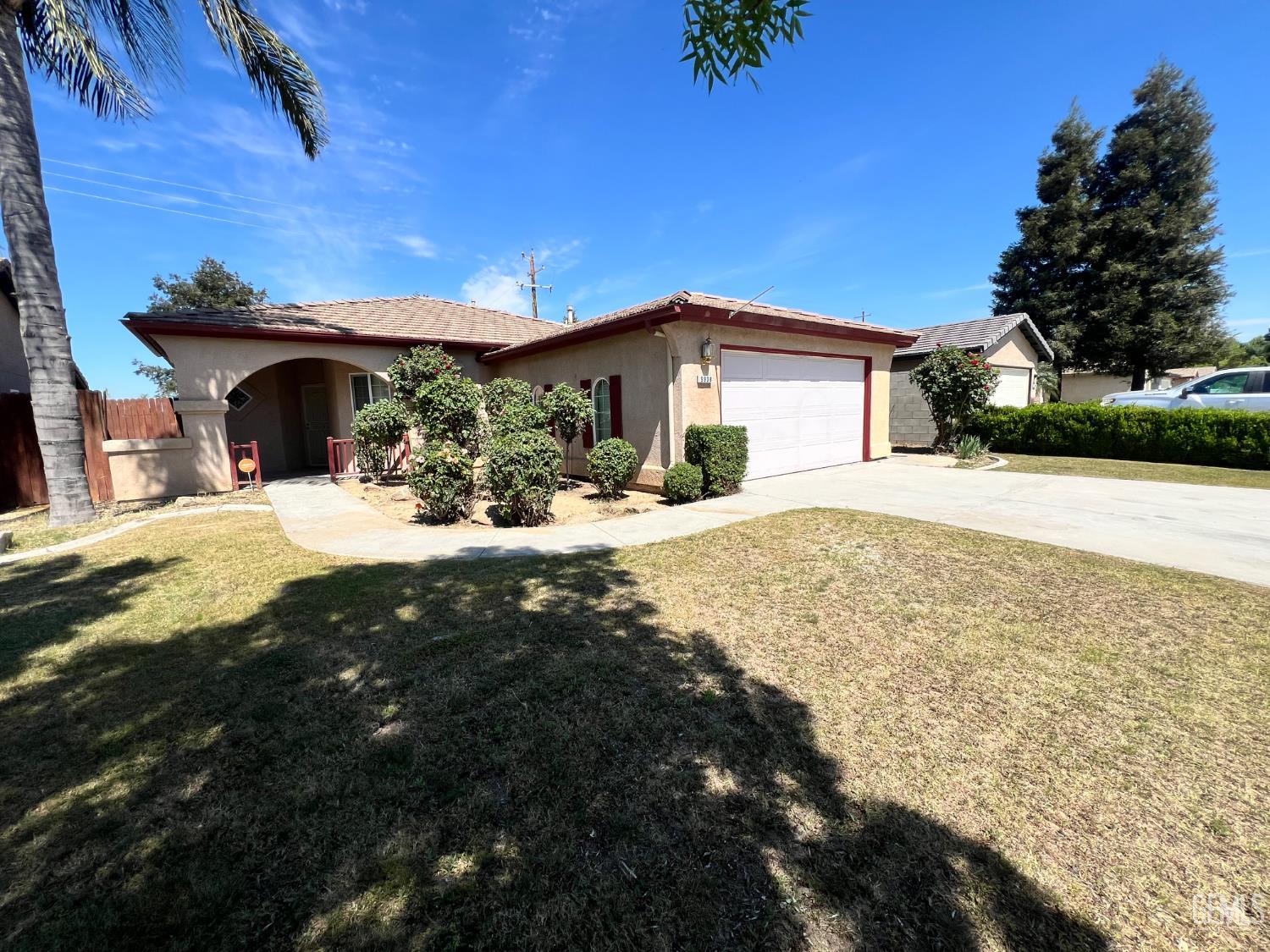 9908 Pavilion Drive — photo 3