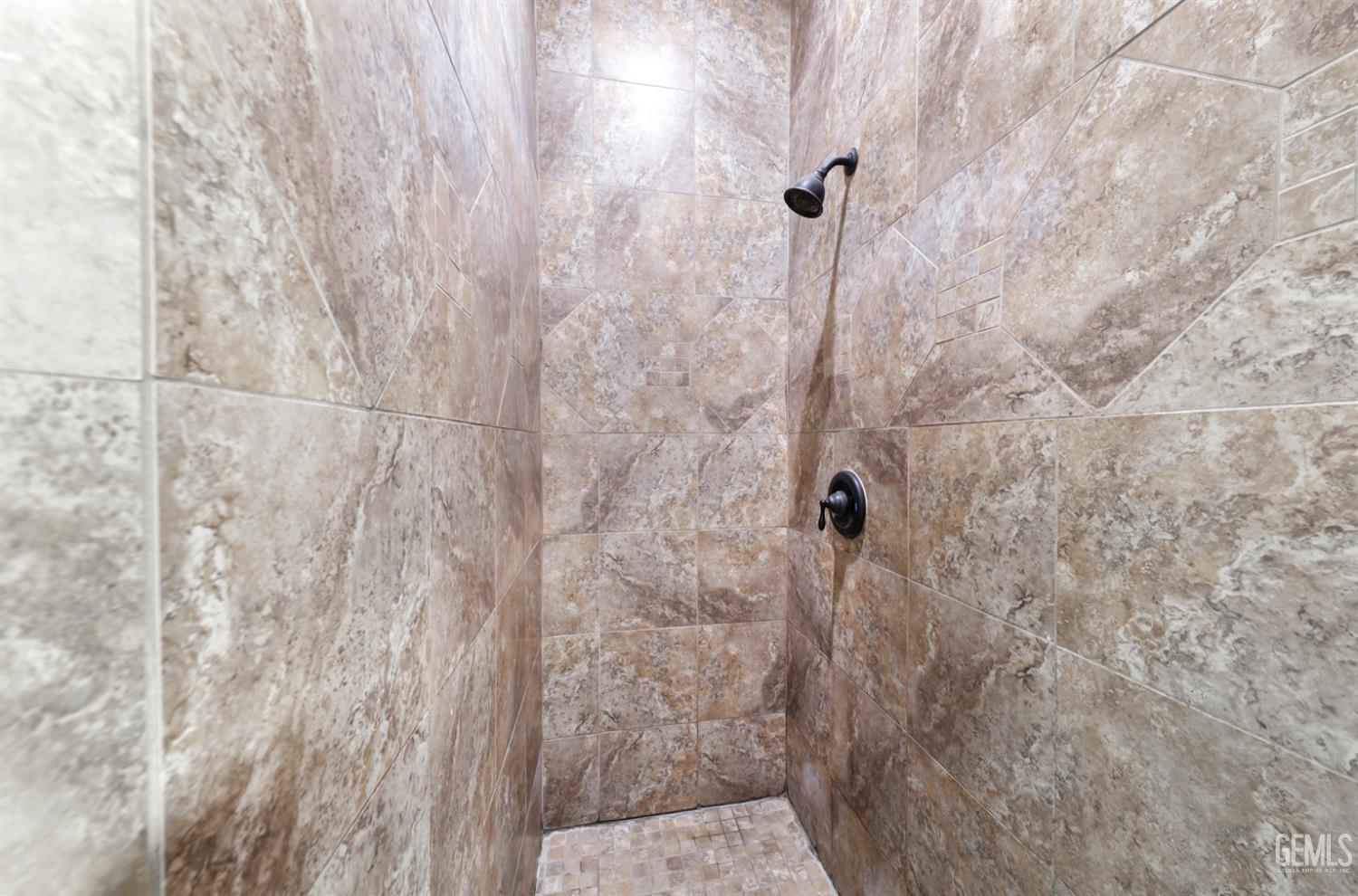 325 Dani Rose Lane — photo 17