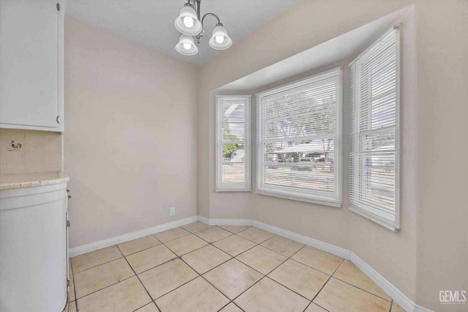 604 Arvin Street — photo 7