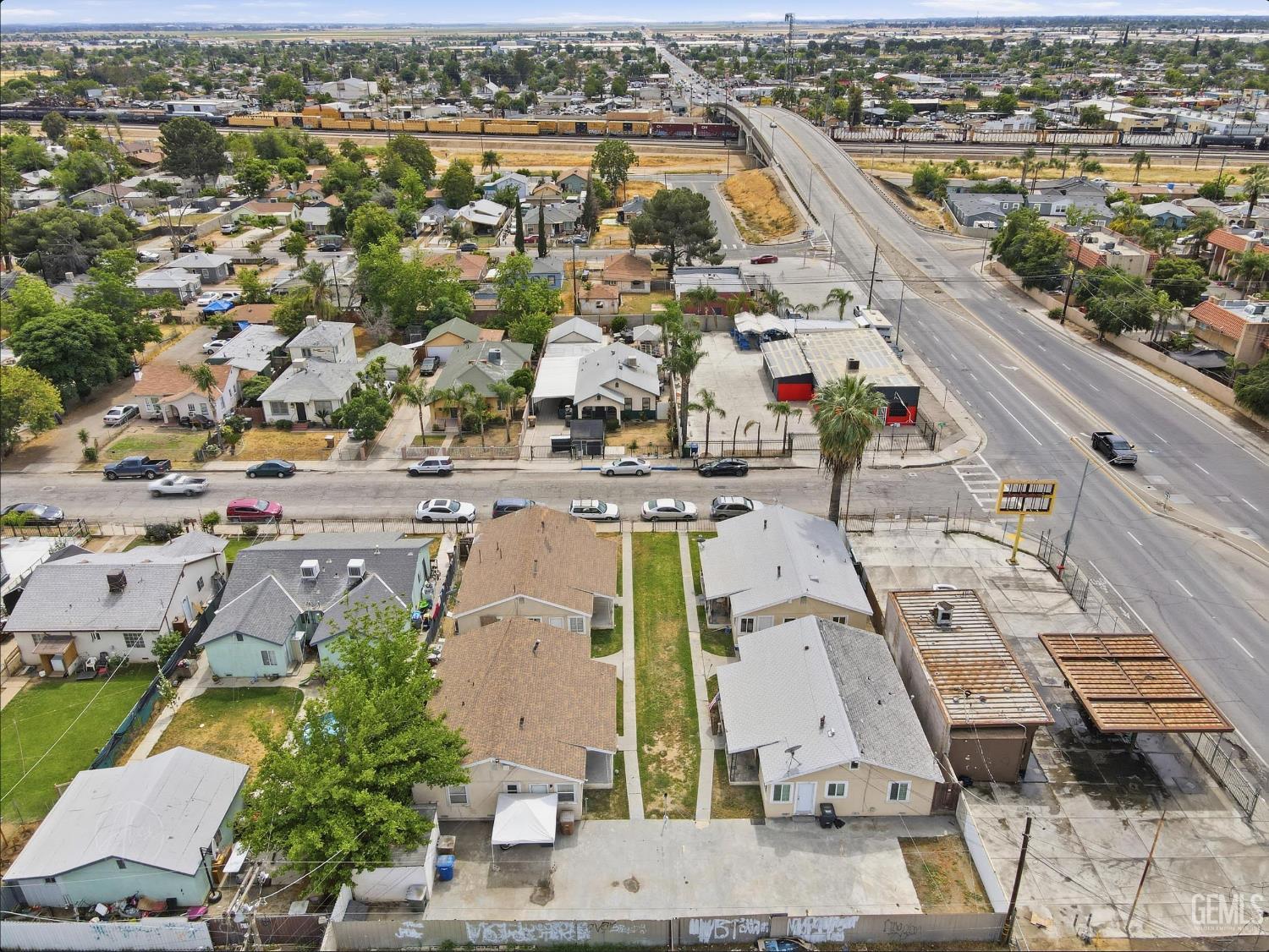 2208 Lake Street — photo 5