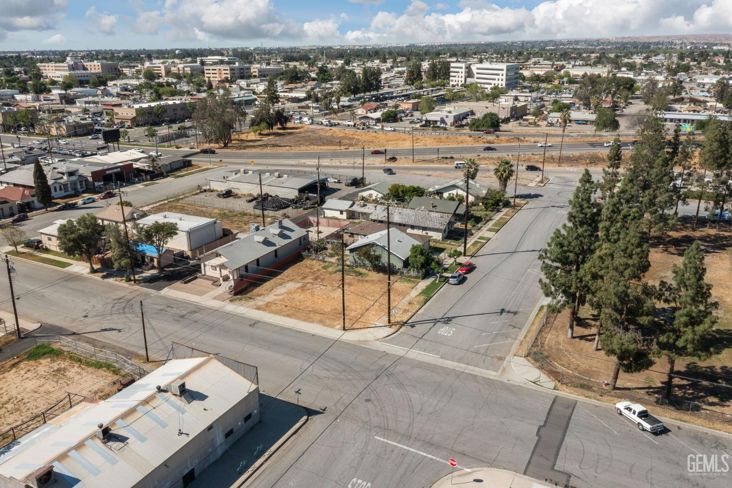 2205 O Street — photo 7