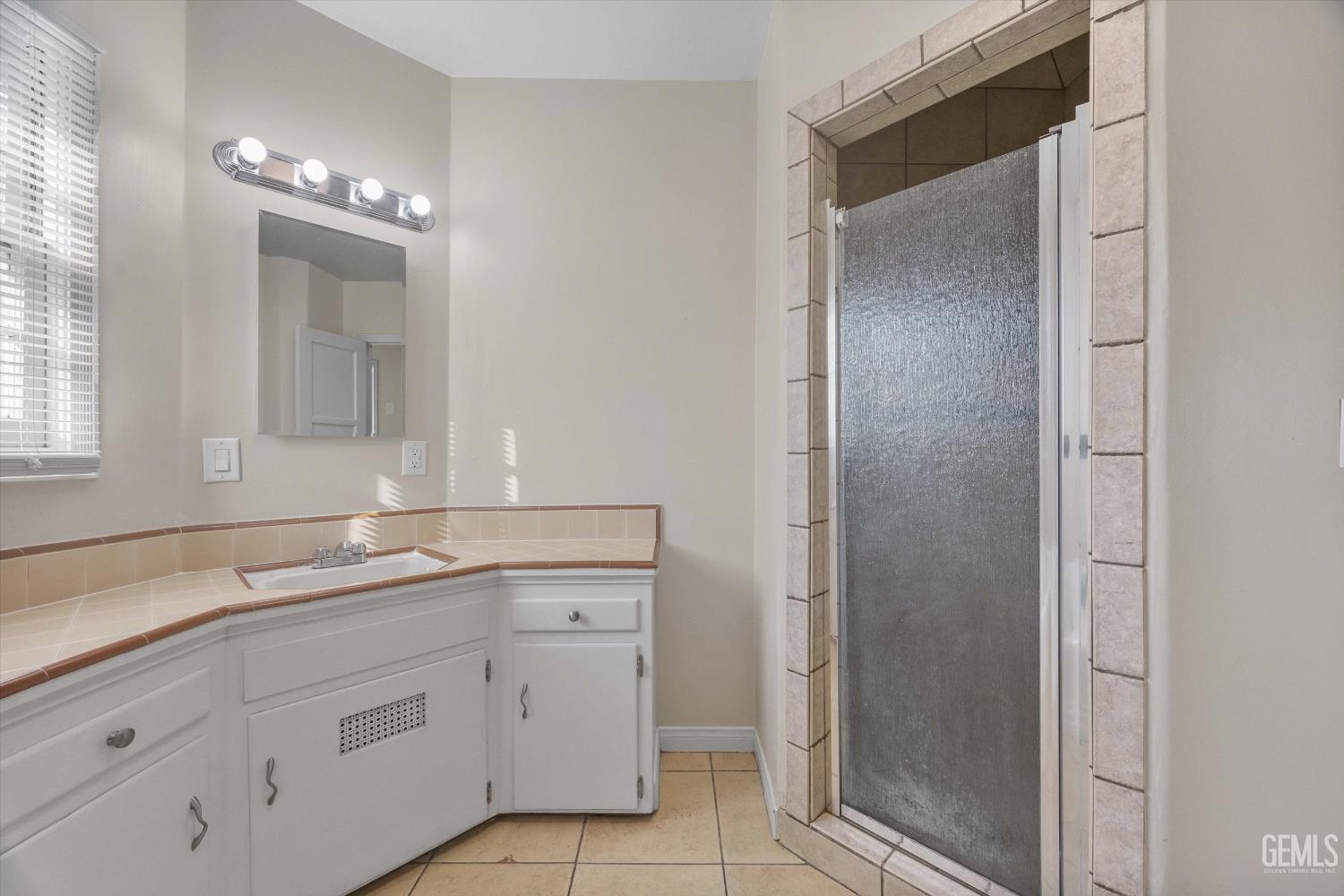 604 Arvin Street — photo 17