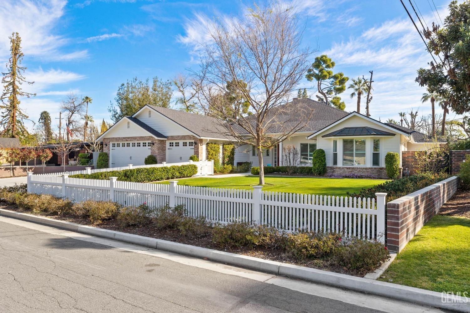 7108 Saint Andrews Drive — photo 2