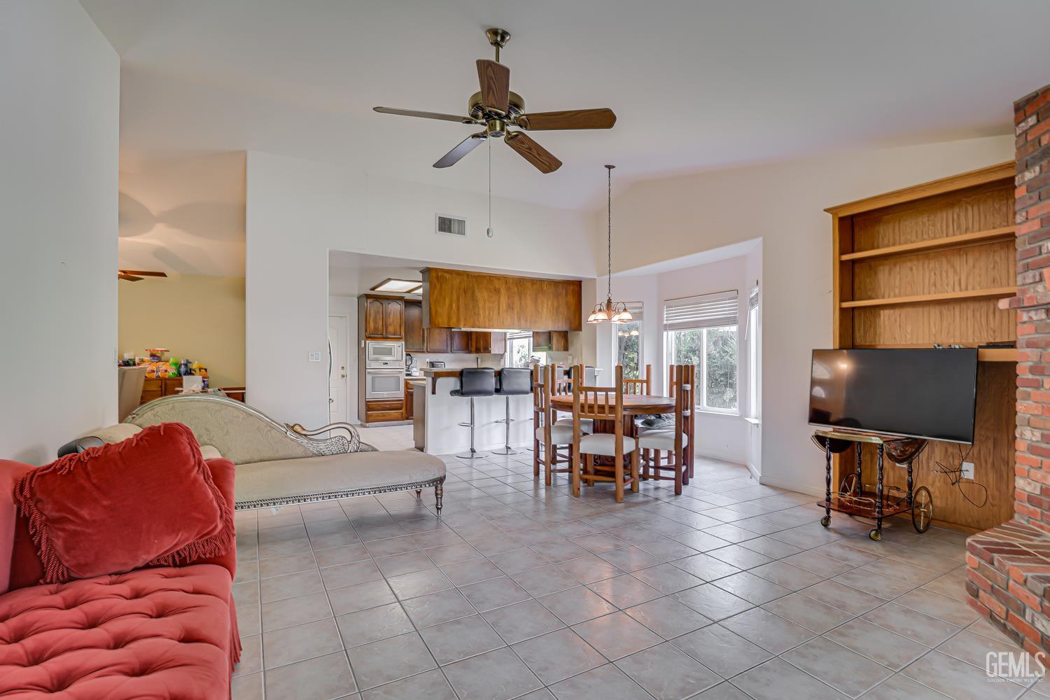 8606 Rockhampton Drive — photo 14