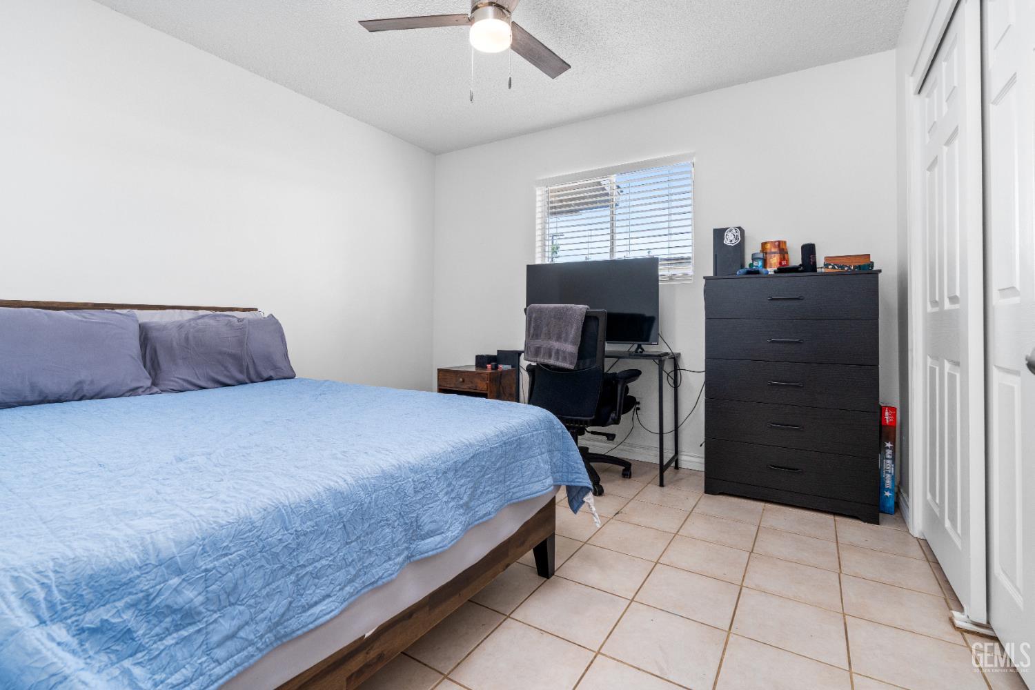 8767 Greenfield Park Drive — photo 16
