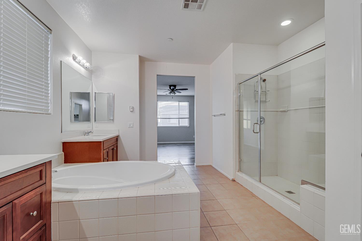 5005 Silvery Jewel Lane — photo 36