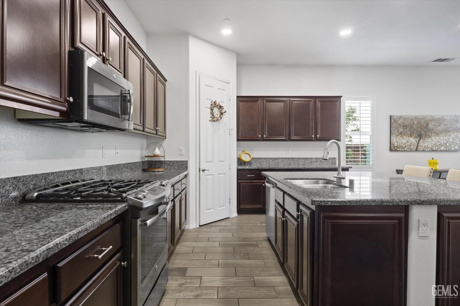 9908 Toscana Drive — photo 25