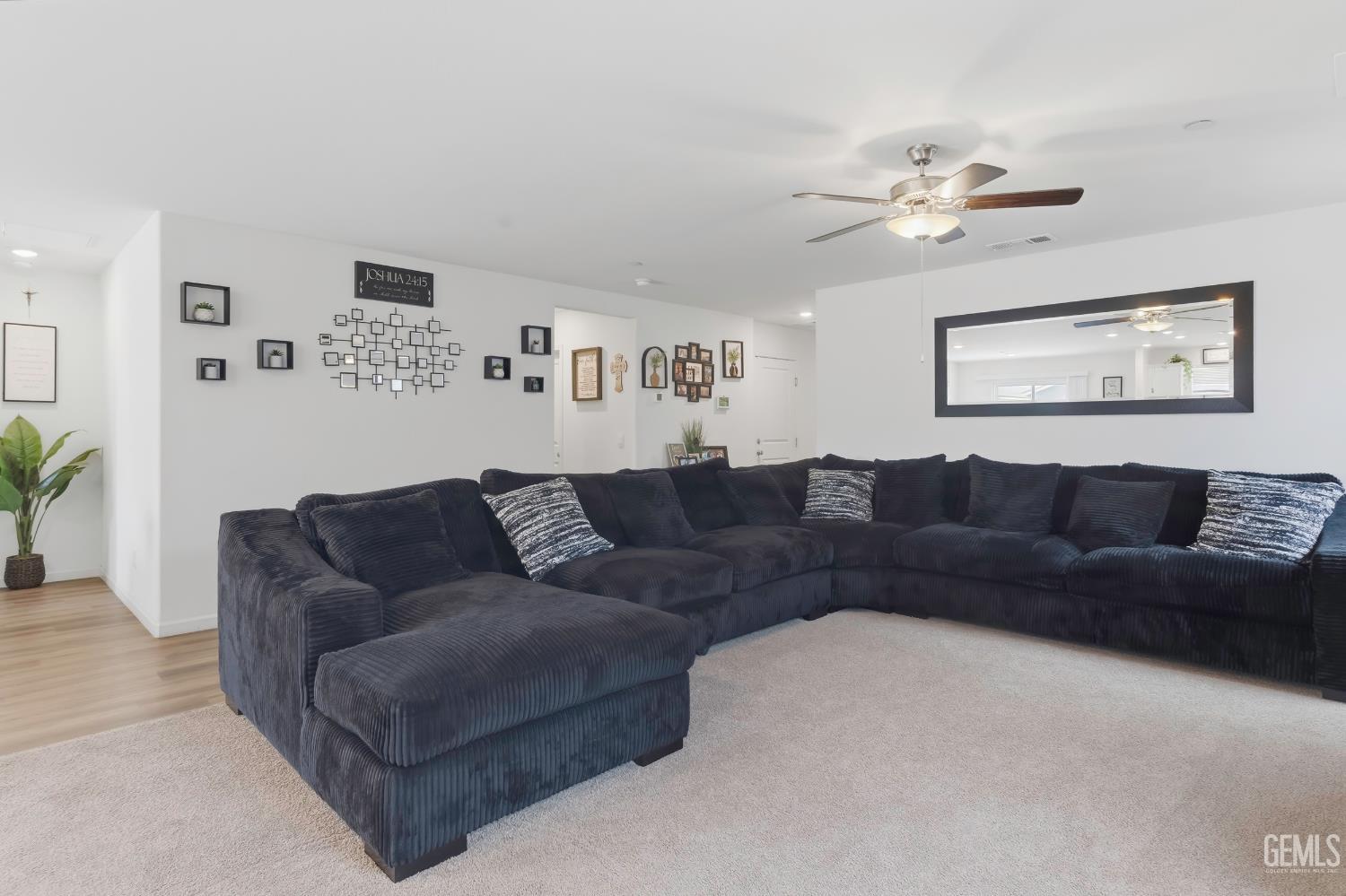 8716 Akero Avenue — photo 21