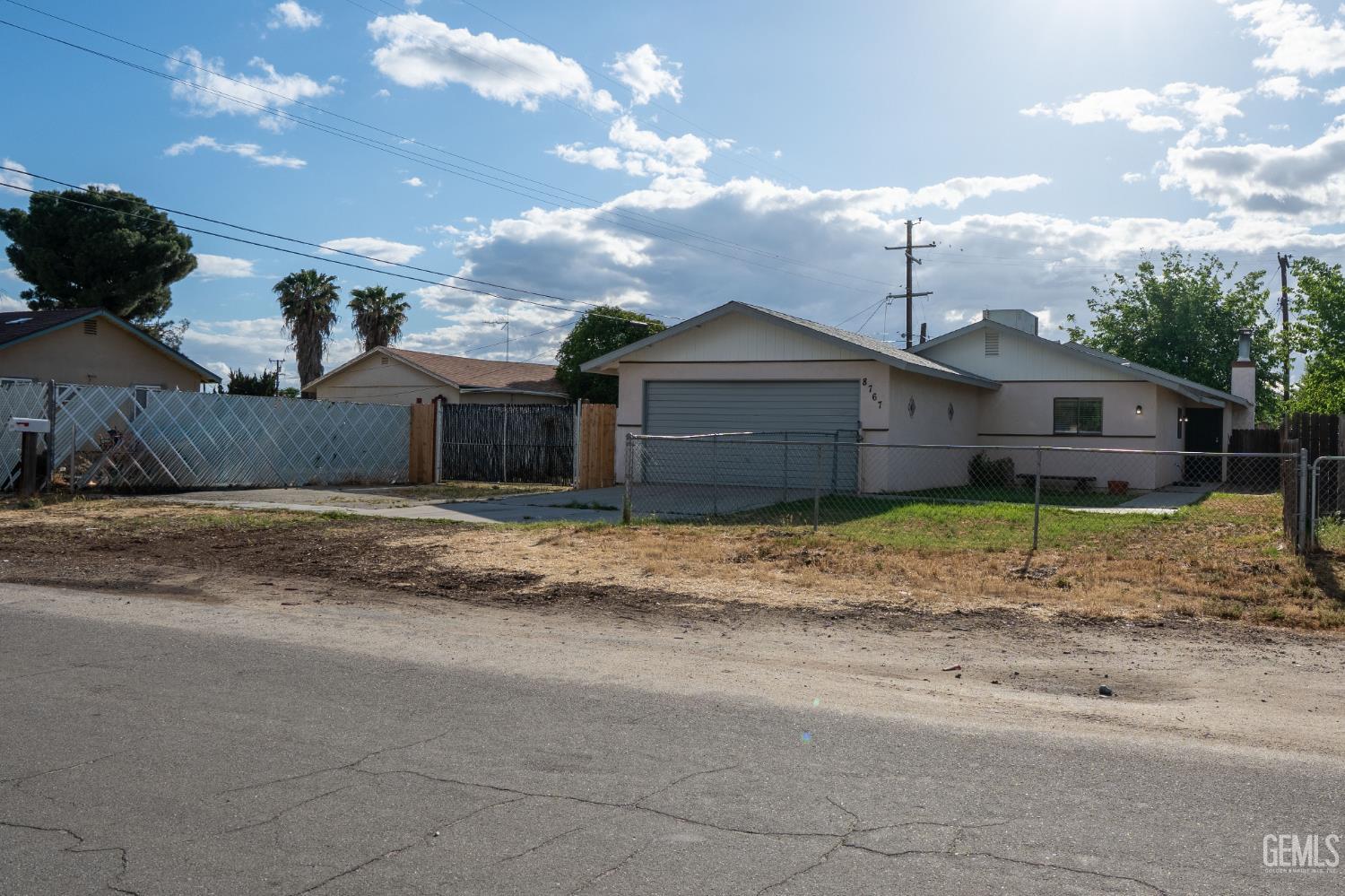 8767 Greenfield Park Drive — photo 30