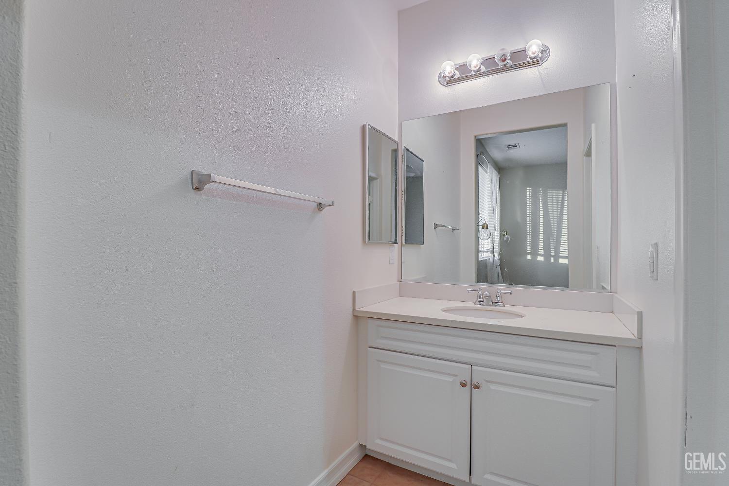 5005 Silvery Jewel Lane — photo 28