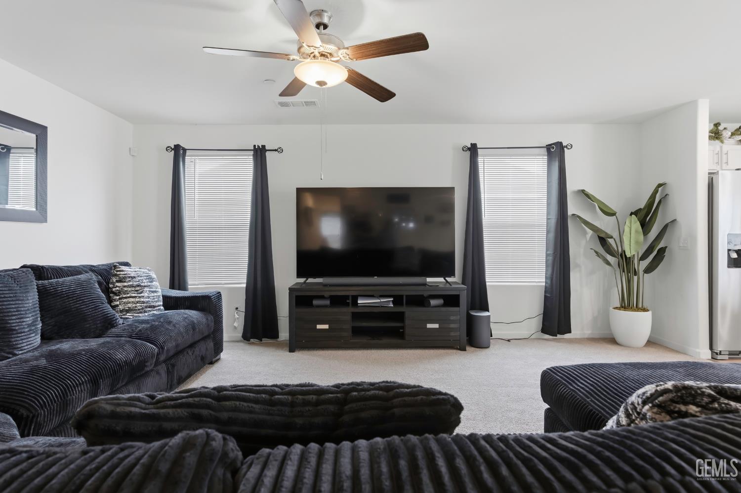 8716 Akero Avenue — photo 8