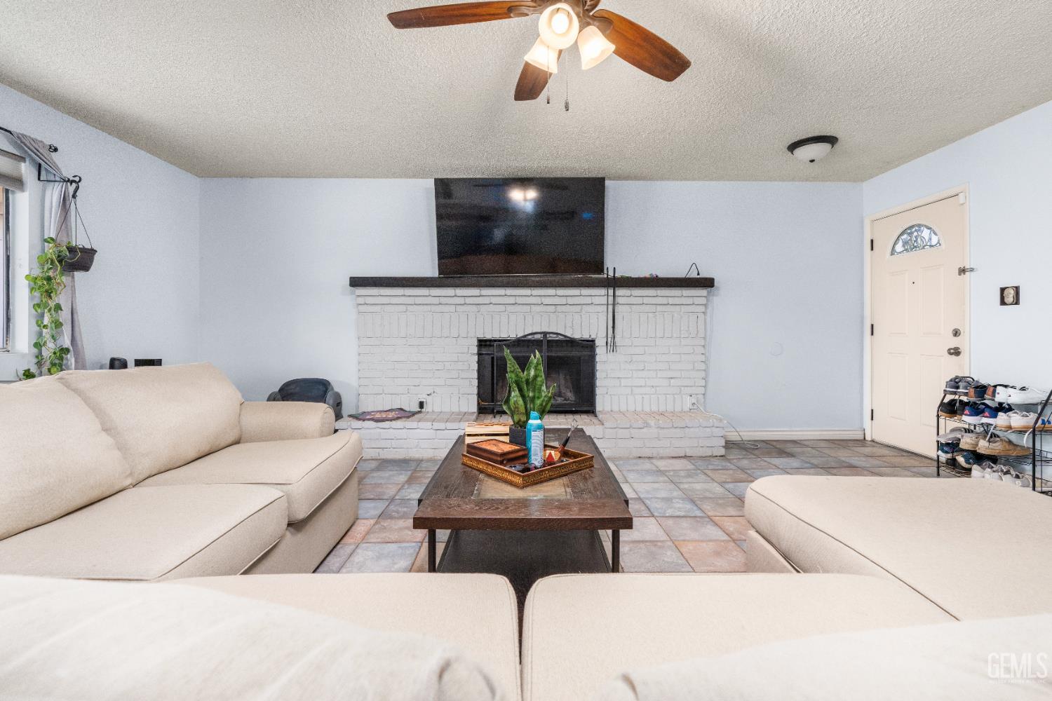 8767 Greenfield Park Drive — photo 5