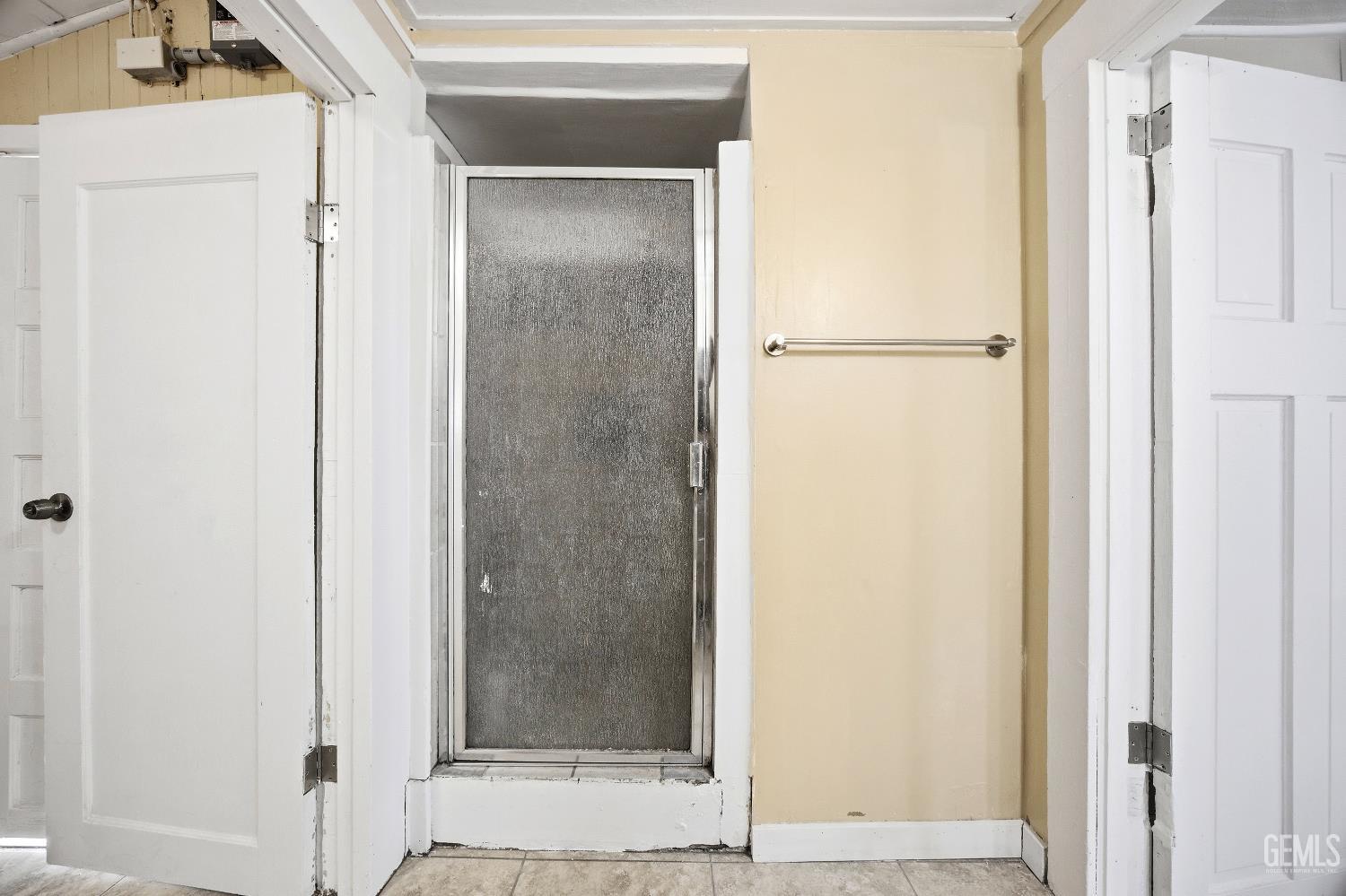 2418 N Inyo Street — photo 15