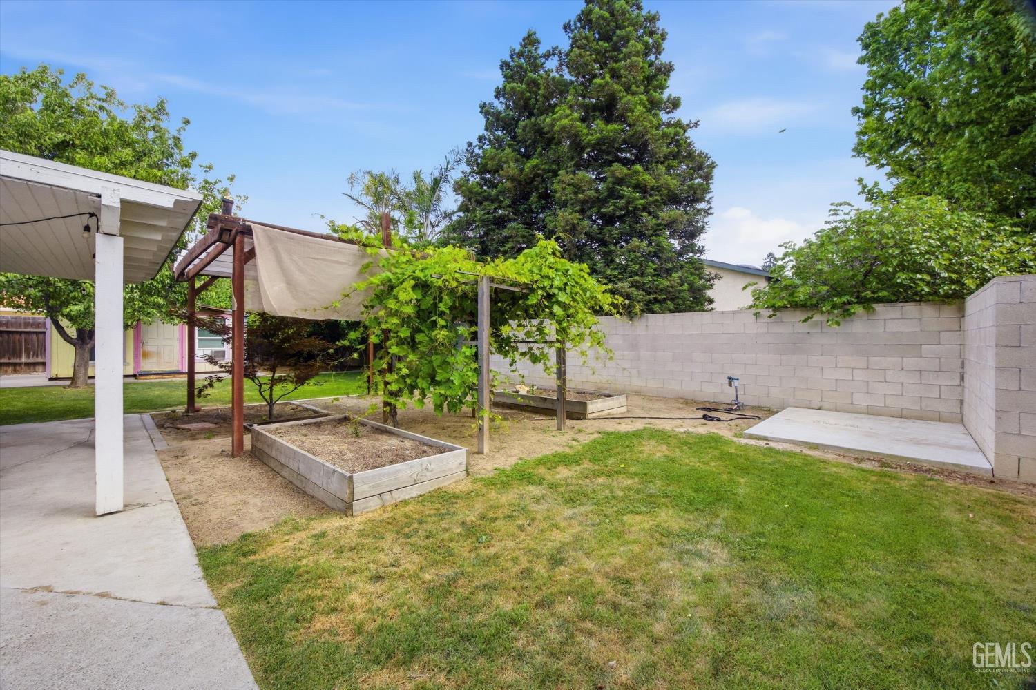 6925 Aztec Way — photo 28