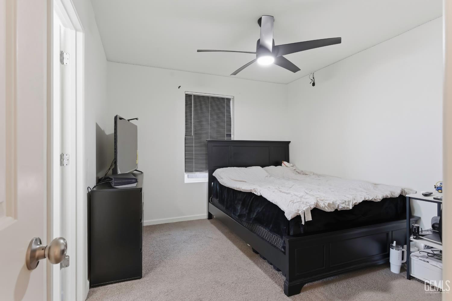 8716 Akero Avenue — photo 22