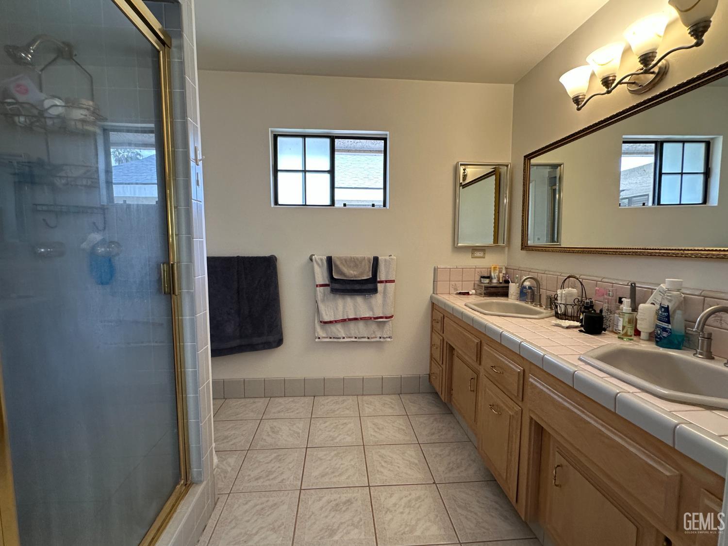 2825 Kootenay Court — photo 34