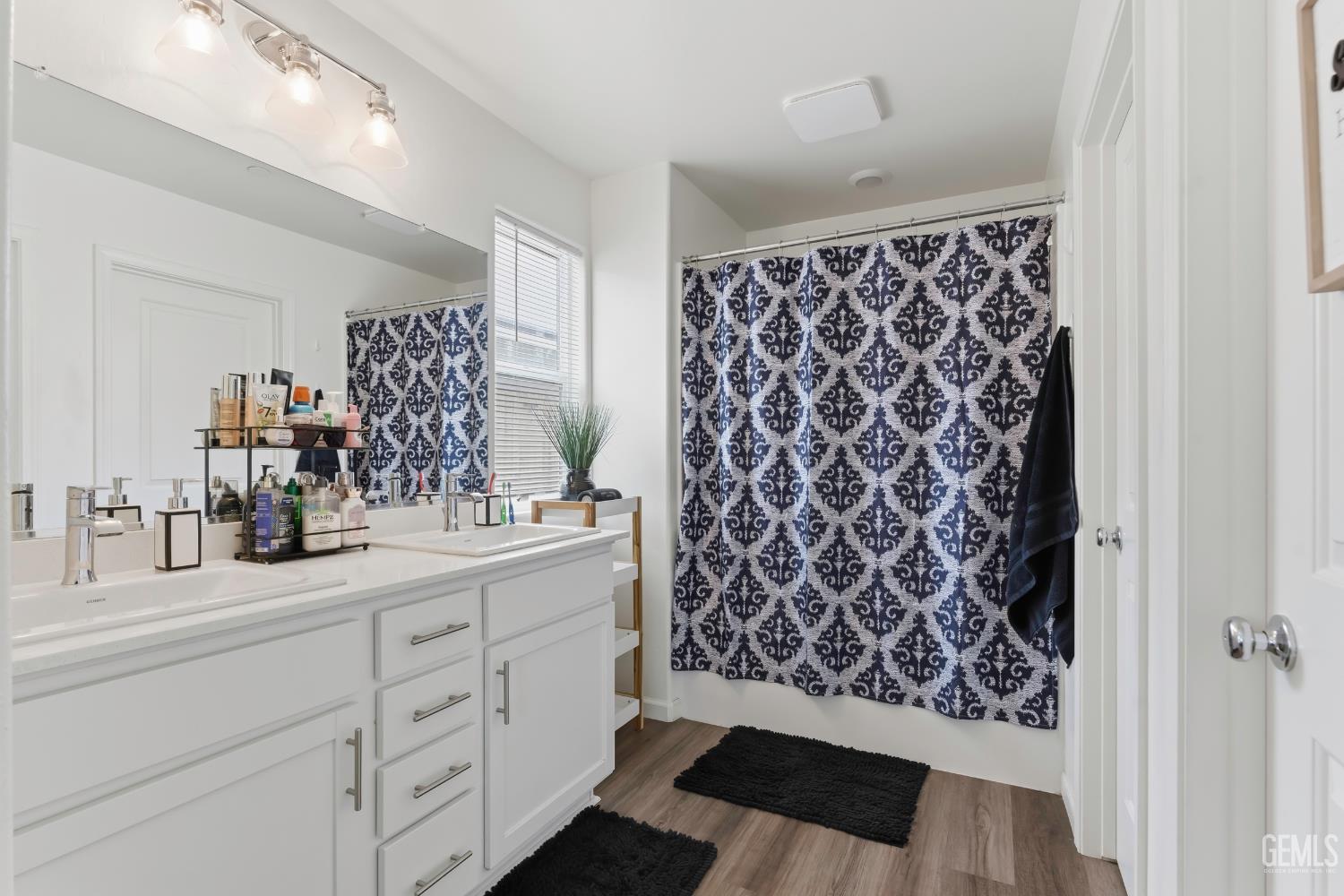 8716 Akero Avenue — photo 29