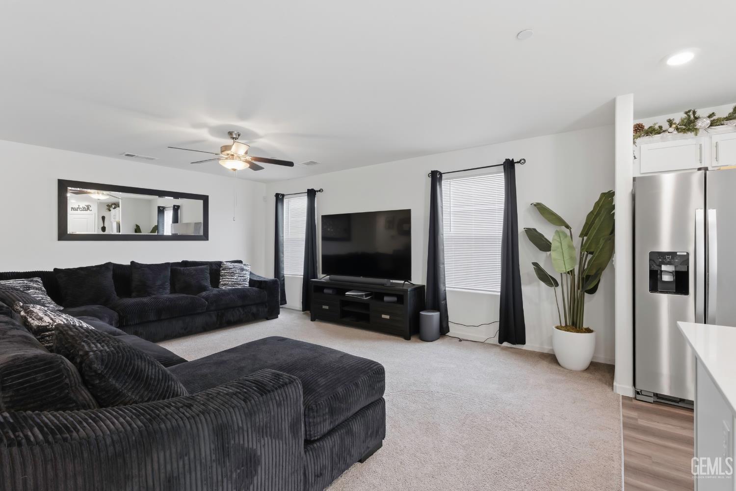 8716 Akero Avenue — photo 9